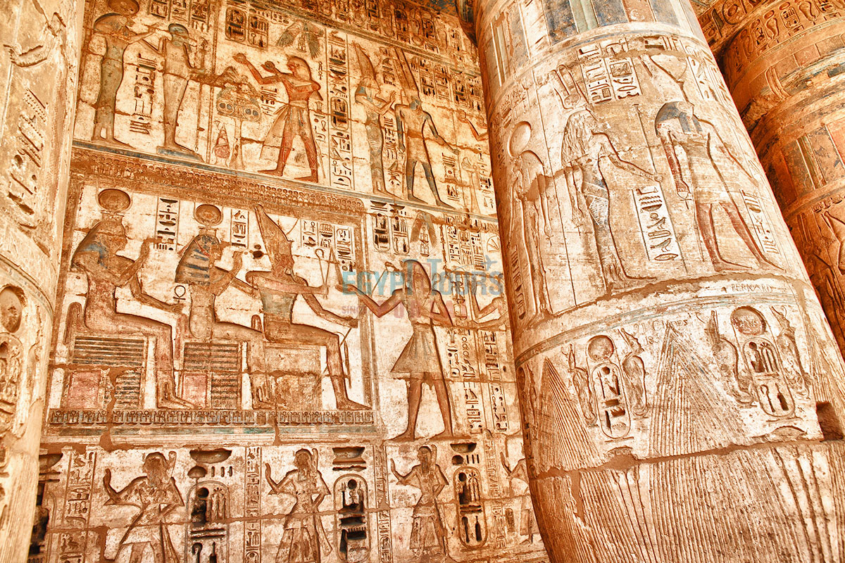 AMAZING DAY TOUR TO MADINET HABU TEMPLE & THE WORKERS TOMBS