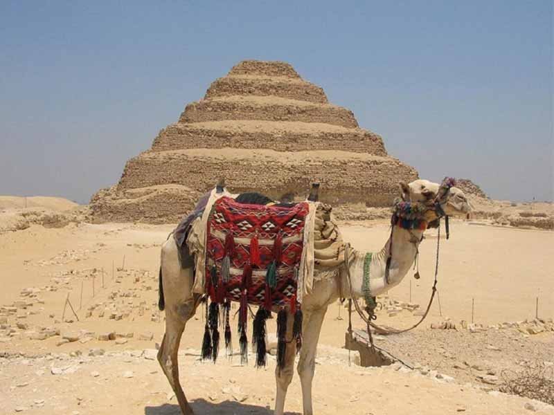 REMARKABLE PYRAMIDS DAY TOUR