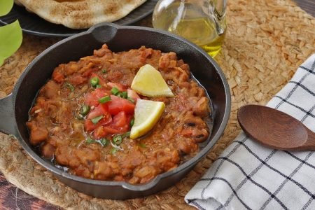 La Richesse Culinaire de l’Égypte : Un Voyage Gourmand à Travers l’Histoire et la Tradition